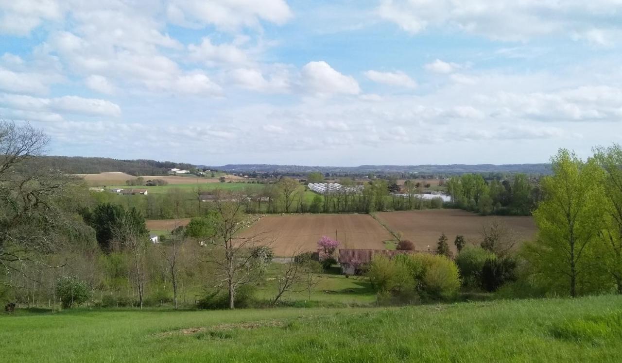Bienvenue Au Gite De Claret Casseneuil エクステリア 写真
